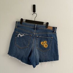 Hollister • Distressed Blue Denim‎ Shorts with Sunflower Patch